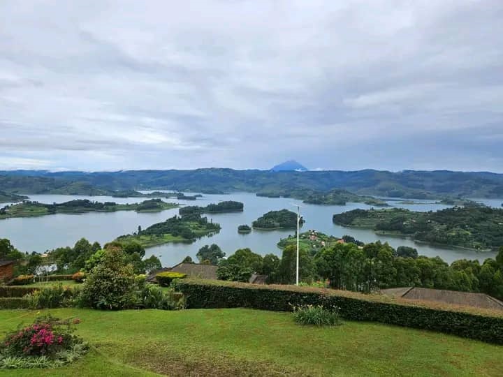 Western Uganda Safari